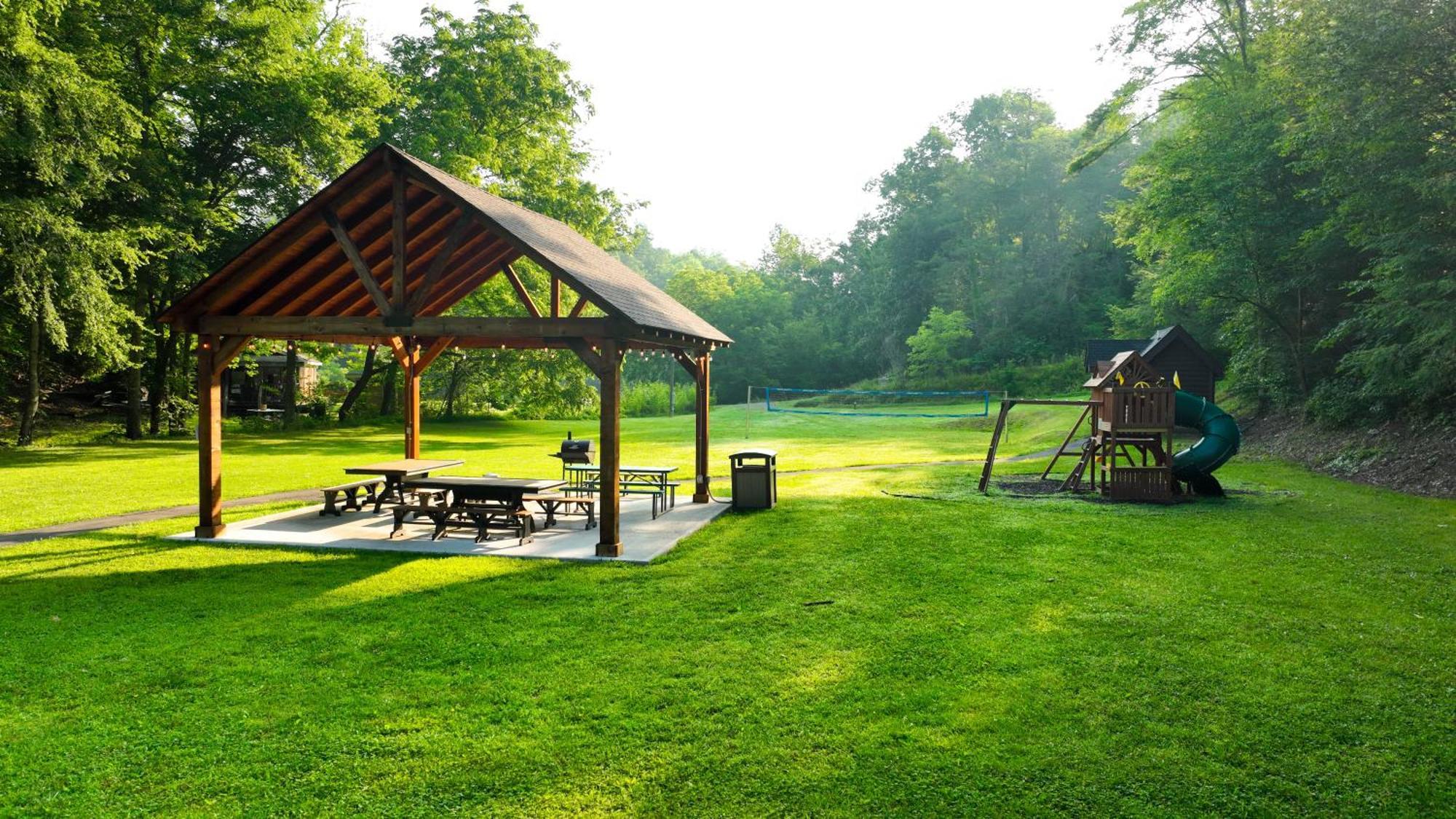 Yoli Bear Hideaway Villa เซอเวียร์วีล ภายนอก รูปภาพ